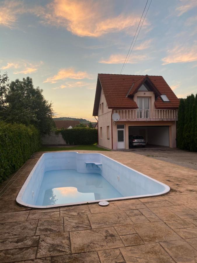 Casa Flavia Lägenhet Sancraiu de Mures Exteriör bild